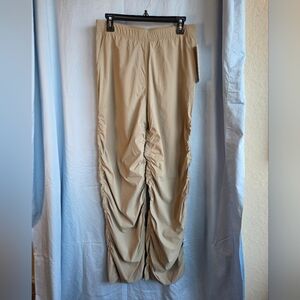 G271. NWT Lululemon Dance Studio Slim-Fit HR Flared Pant in Sheer Oak - Size L